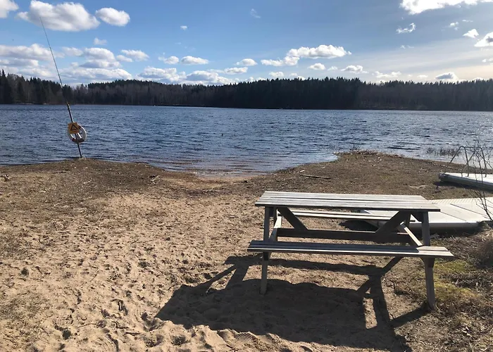 Paradiset Stugan I Fin Skogen