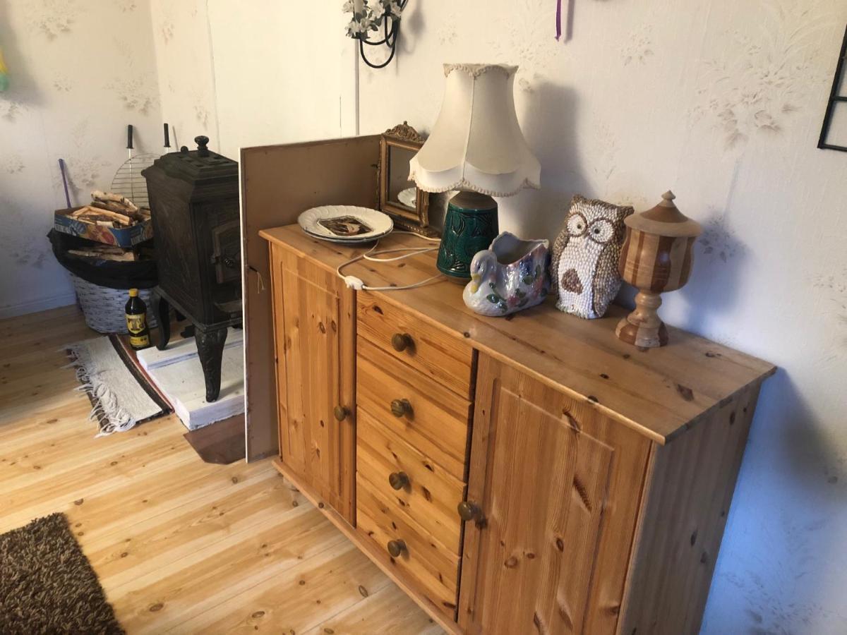 Holiday home Paradiset Stugan I Fin Skogen *